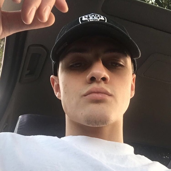 Meet your Posher, Andrew - Picture 1 of 1